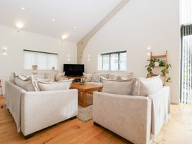 Bilsham Meadows - Cotswolds - 1124276 - thumbnail photo 7