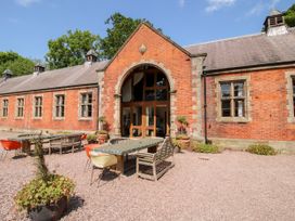 Talbot Lodge - Peak District - 1124358 - thumbnail photo 2