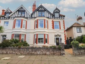 A house with windows and a front door at The Causeway in Llandudno