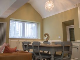 Stable Cottage - Peak District - 1124555 - thumbnail photo 15