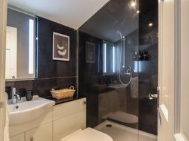Willow Lodge - Cotswolds - 1124586 - thumbnail photo 12