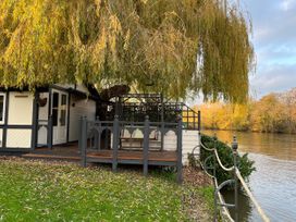 Willow Lodge - Cotswolds - 1124586 - thumbnail photo 1