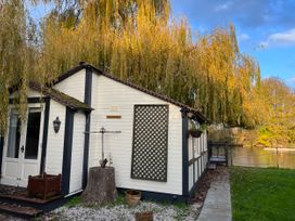 Willow Lodge - Cotswolds - 1124586 - thumbnail photo 2