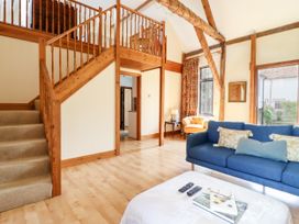 Cart Wheel Cottage - Suffolk & Essex - 1124756 - thumbnail photo 10