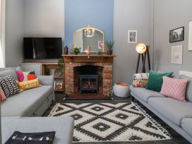 2 High Street - Cotswolds - 1124880 - thumbnail photo 4