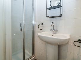 2 High Street - Cotswolds - 1124880 - thumbnail photo 23