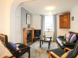 5 Thomas Street - North Wales - 1124906 - thumbnail photo 1