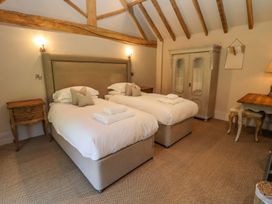 The Stables - Cotswolds - 1125199 - thumbnail photo 40