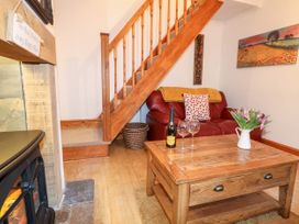 Poppy Cottage - Peak District - 1125341 - thumbnail photo 5