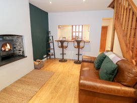 14 Llewelyn Street - North Wales - 1125513 - thumbnail photo 4