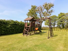 Bodrual Cottage - North Wales - 1125626 - thumbnail photo 26