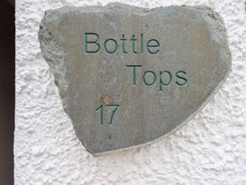 Bottle Tops - Lake District - 1125642 - thumbnail photo 3