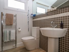 Amberwood 42 - Hampshire - 1125841 - thumbnail photo 14