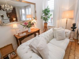 Stunning Large Victorian Townhouse - South Wales - 1126257 - thumbnail photo 6