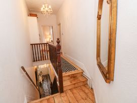 Stunning Large Victorian Townhouse - South Wales - 1126257 - thumbnail photo 18