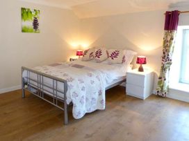 Sky Blue Cottage - Scottish Lowlands - 11265 - thumbnail photo 4