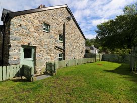 A house with a fenced garden at Old Chapel House Abergwyngregyn near Llanfairfechan