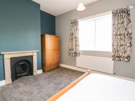 The Cottage - Peak District - 1126543 - thumbnail photo 9