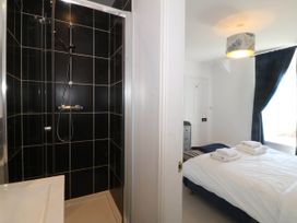 Ael Y Fron - North Wales - 1126566 - thumbnail photo 27