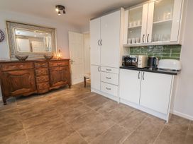 28 Waterloo - North Wales - 1126581 - thumbnail photo 9