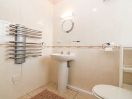 Cae Ffynnon - Anglesey - 1126600 - thumbnail photo 19