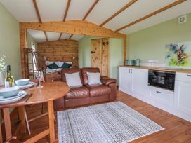 Maple Tree Lodge - North Yorkshire (incl. Whitby) - 1126815 - thumbnail photo 6