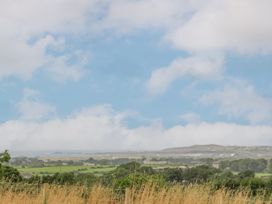 Bryn Tirion - Anglesey - 1126974 - thumbnail photo 46
