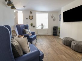Sea View Terrace - North Wales - 1128249 - thumbnail photo 4