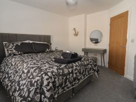 Sea View Terrace - North Wales - 1128249 - thumbnail photo 12