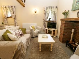 Puddleduck Cottage - North Yorkshire (incl. Whitby) - 1128348 - thumbnail photo 2