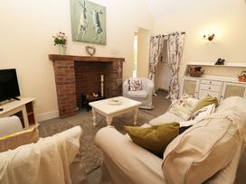 Puddleduck Cottage - North Yorkshire (incl. Whitby) - 1128348 - thumbnail photo 4