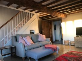 High Cogges Farm Holiday Cottages - Cotswolds - 1128365 - thumbnail photo 10