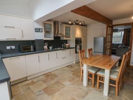 3 Wilson Cottages - North Yorkshire (incl. Whitby) - 1128458 - thumbnail photo 4