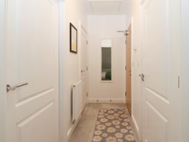 Apartment 16 - North Wales - 1129189 - thumbnail photo 17