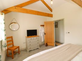 The Byre - South Wales - 1129359 - thumbnail photo 17