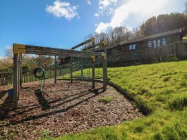 Chalet Log Cabin C11 - Devon - 1129365 - thumbnail photo 14