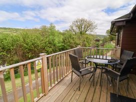 Chalet Log Cabin C11 - Devon - 1129365 - thumbnail photo 11
