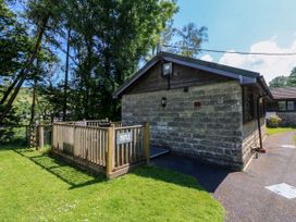 Chalet Log Cabin C8 - Devon - 1129366 - thumbnail photo 1