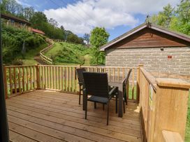 Chalet Log Cabin C8 - Devon - 1129366 - thumbnail photo 16
