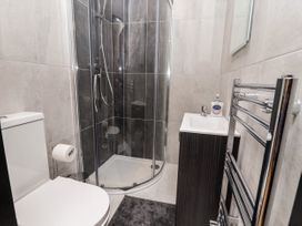 Moor Farm Cottage - Peak District - 1129371 - thumbnail photo 22
