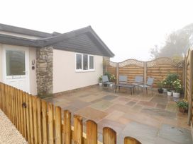 Moor Farm Cottage - Peak District - 1129371 - thumbnail photo 1