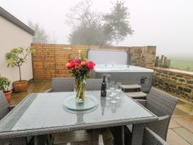 Moor Farm Cottage - Peak District - 1129371 - thumbnail photo 40