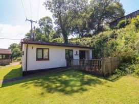 Larchwood Lodge - Devon - 1129382 - thumbnail photo 1