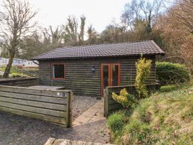 Chalet Lodge (Bunks) L1 - Devon - 1129383 - thumbnail photo 1