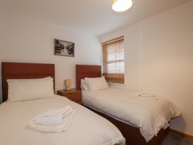 Flat 30 -  - 1129421 - thumbnail photo 15