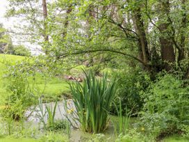 The Snug at Pickelden Farmhouse - Kent & Sussex - 1129449 - thumbnail photo 29