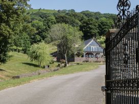 Brook Cottage - South Wales - 1129454 - thumbnail photo 24
