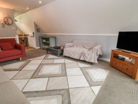 Valley Lodge 55 - Cornwall - 1129695 - thumbnail photo 4