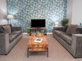 Apartment 3 @ Blackpool Sleepover - Lake District - 1129715 - thumbnail photo 3