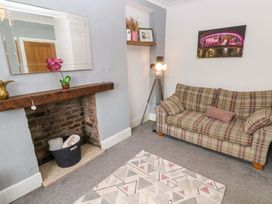 100 Cwmphil Road - South Wales - 1130569 - thumbnail photo 9